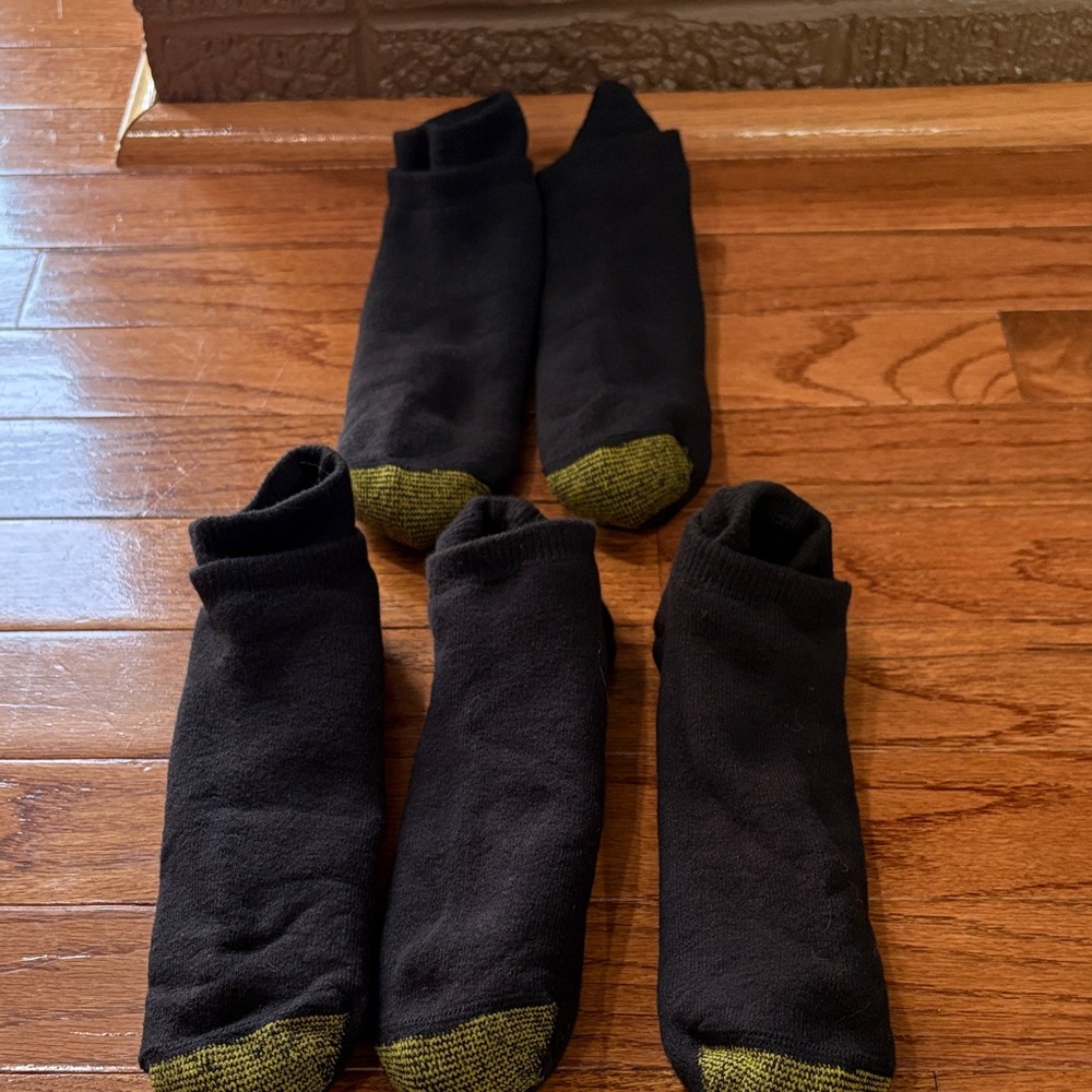 Gold Toe Black Ankle Socks with Gold Tips NEOT
